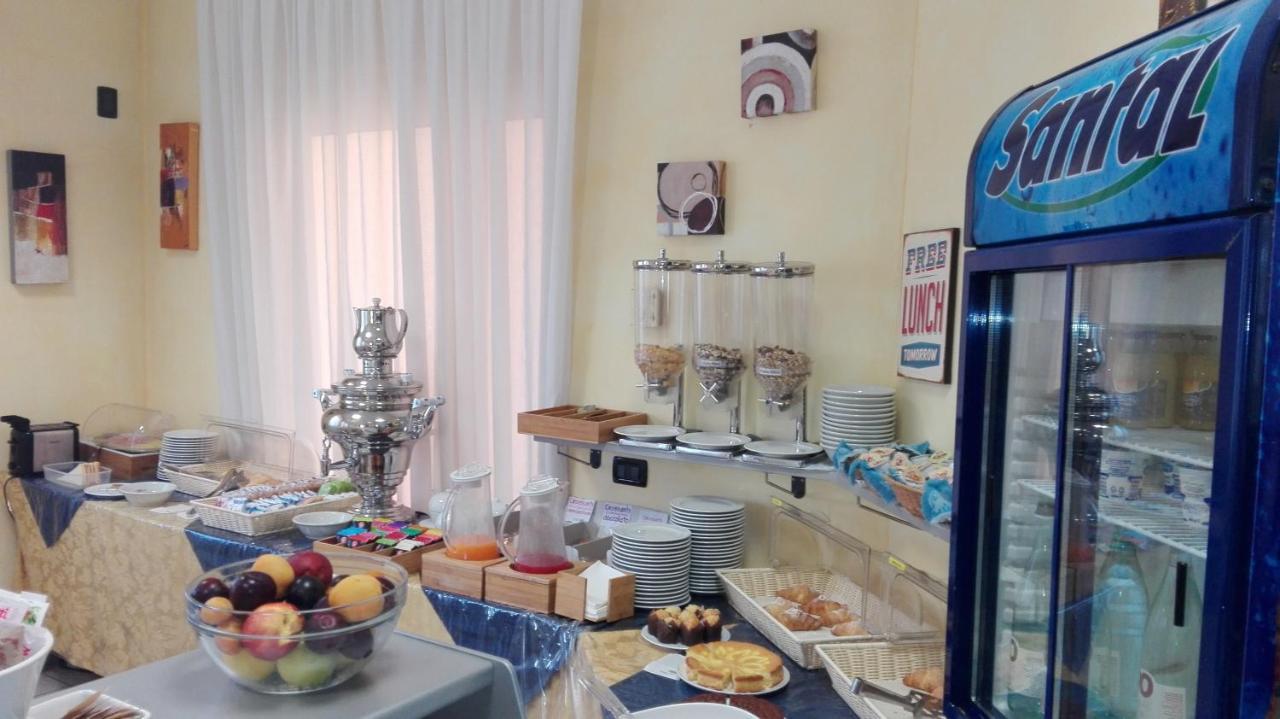 Hotel Motel Fiore Fiorenzuola dʼArda Extérieur photo